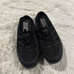 Skechers womens slip on Air Cooled Memory Foam comfort shoes black 9.5
